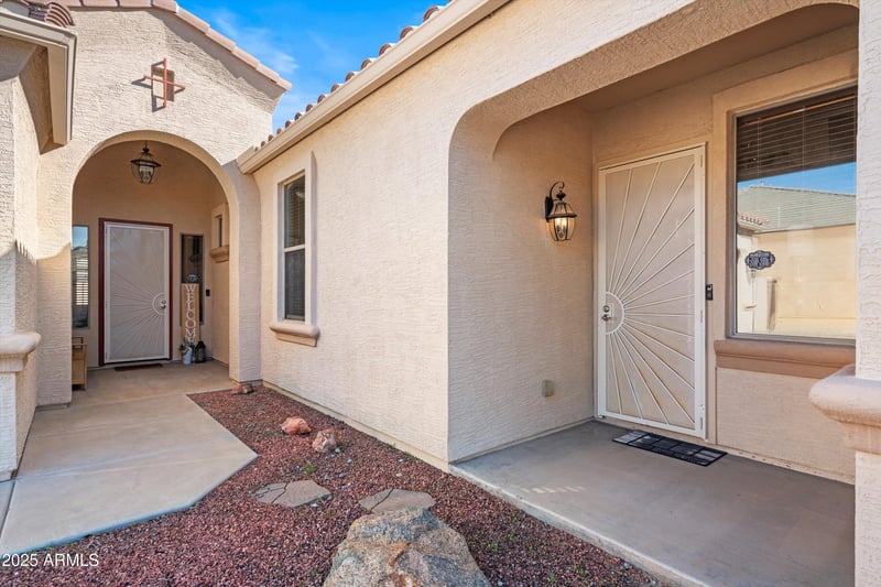 17604 Surrey Dr, Surprise, AZ 85388