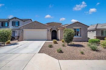 17605 Medlock Dr, Litchfield Park, AZ 85340
