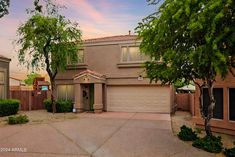 17606 N 17th Pl #1053, Phoenix, AZ 85022
