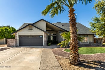17608 62nd Dr, Glendale, AZ 85308