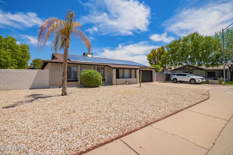 17609 38th Ave, Glendale, AZ 85308