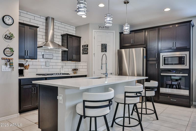 17609 Medlock Dr, Litchfield Park, AZ 85340