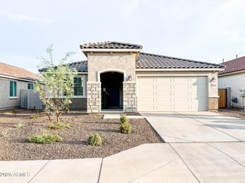17609 Medlock Dr, Litchfield Park, AZ 85340