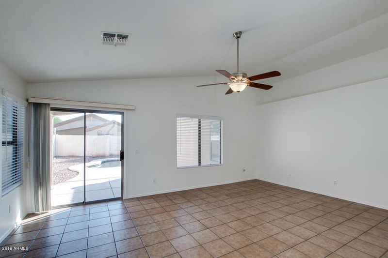 1761 E Appaloosa Rd, Gilbert, AZ 85296