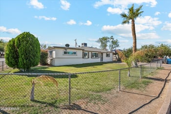 1761 Sunland Ave, Phoenix, AZ 85040