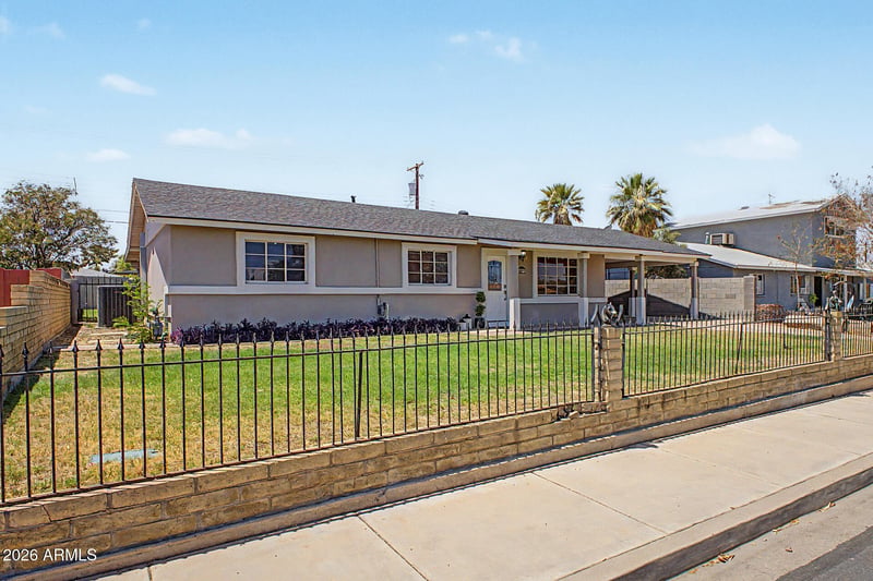 1761 5th Pl, Mesa, AZ 85201