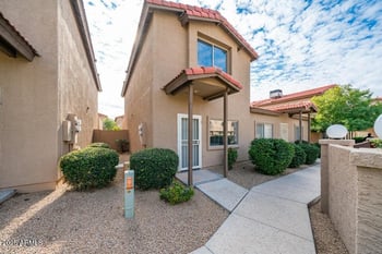 17610 17th Pl #11, Phoenix, AZ 85022