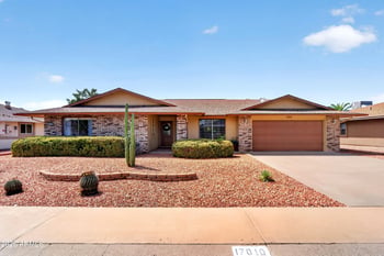 17610 N Calico Dr, Sun City, AZ 85373