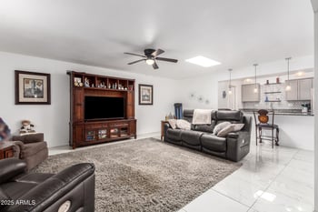 17611 102nd Dr, Sun City, AZ 85373