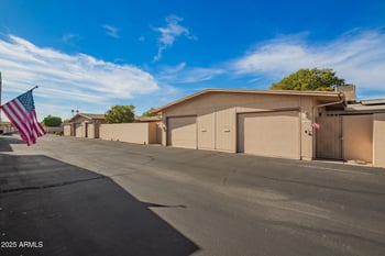 17611 102nd Dr, Sun City, AZ 85373