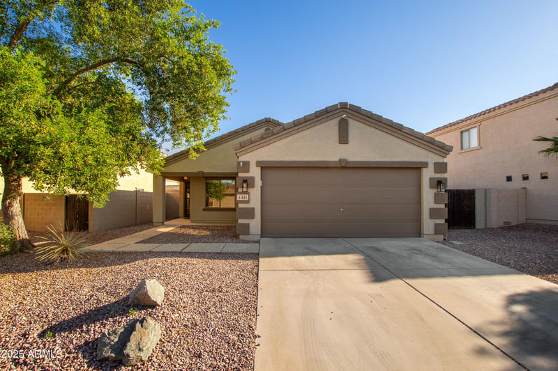 17611 Watson Ln, Surprise, AZ 85388