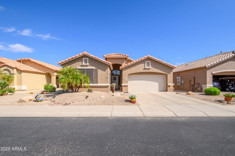 17612 Ingleside Dr, Surprise, AZ 85374