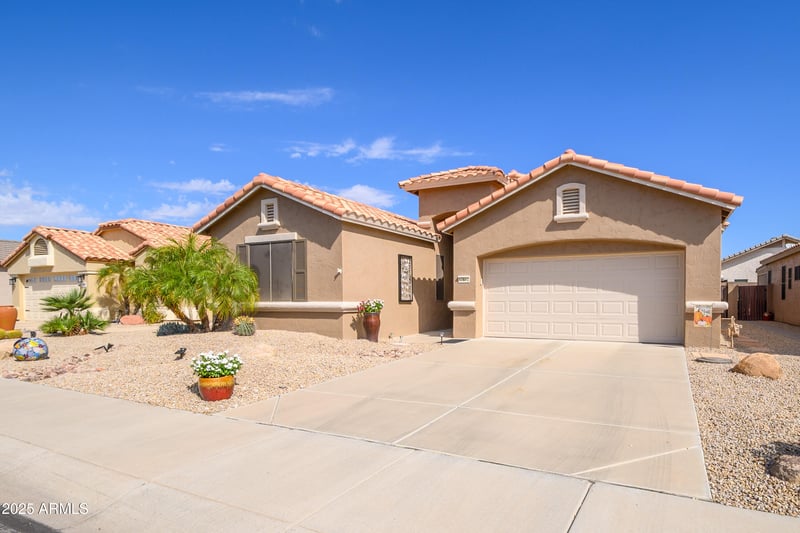 17612 Ingleside Dr, Surprise, AZ 85374