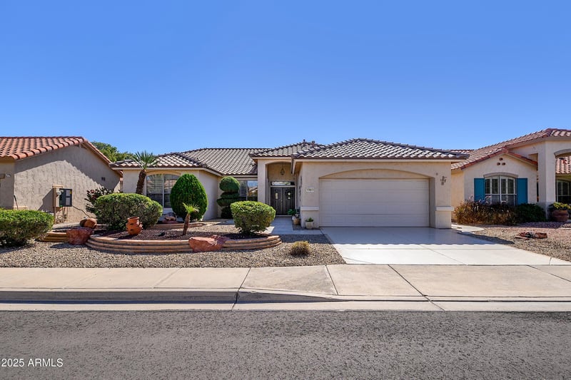 17613 Goldwater Dr, Surprise, AZ 85374