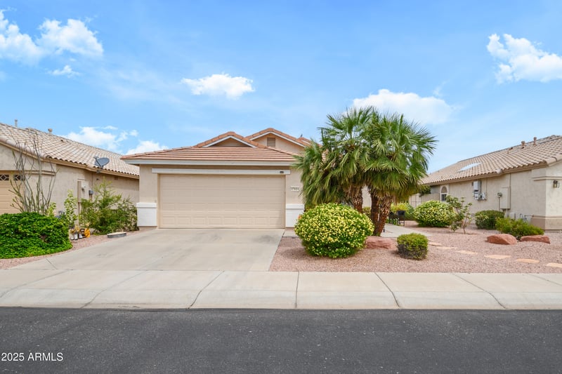 17614 Arcadia Dr, Surprise, AZ 85374