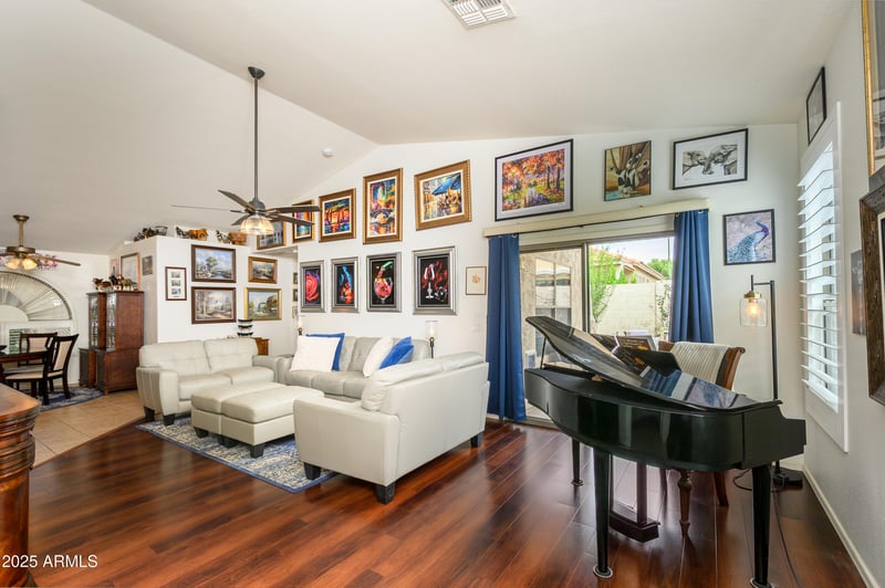 17614 Arcadia Dr, Surprise, AZ 85374