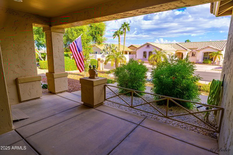 17614 Coconino Dr, Surprise, AZ 85374