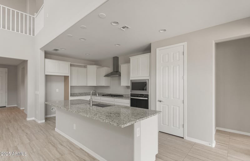 17614 Palo Verde Dr, Litchfield Park, AZ 85340