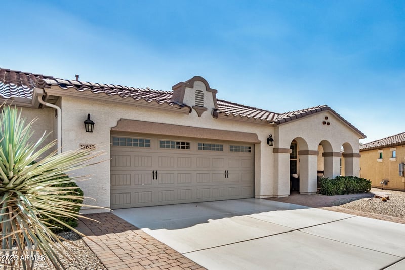 17615 Cedarwood Ln, Goodyear, AZ 85338