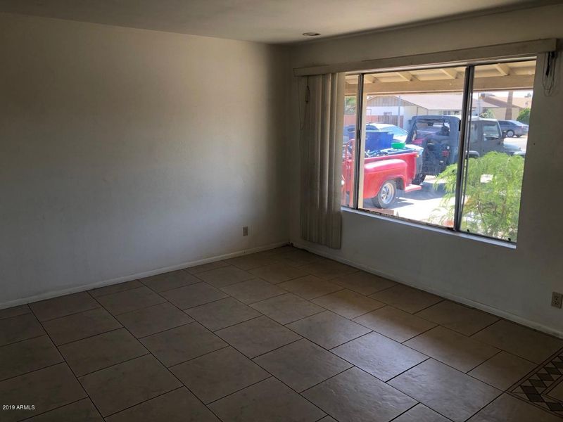 17615 N 15th Ave, Phoenix, AZ 85023