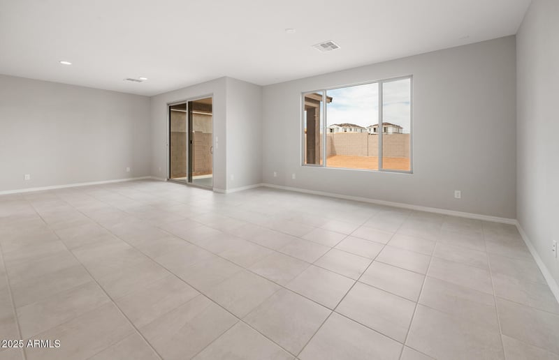 17615 Palo Verde Dr, Litchfield Park, AZ 85340