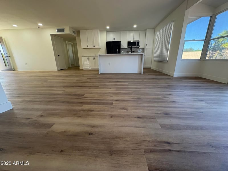 17615 Whispering Oaks Dr, Sun City West, AZ 85375