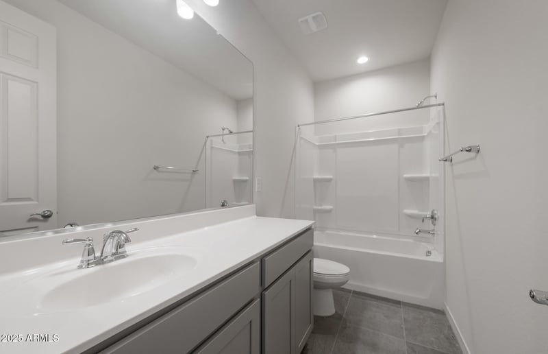 17616 Pasadena Ave, Litchfield Park, AZ 85340