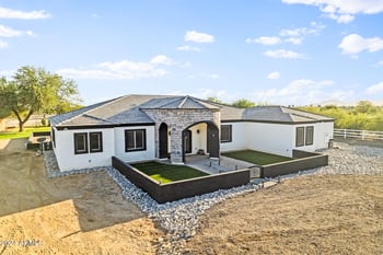 17617 Rose Ln, Waddell, AZ 85355