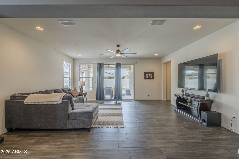 17618 Medlock Dr, Litchfield Park, AZ 85340