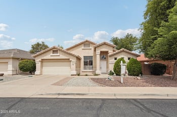 17620 Weatherby Dr, Surprise, AZ 85374