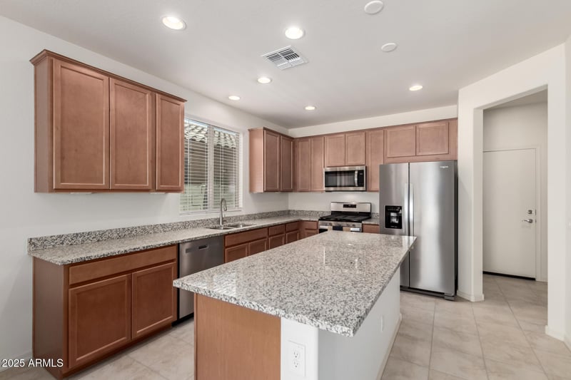 17622 Missouri Ave, Litchfield Park, AZ 85340