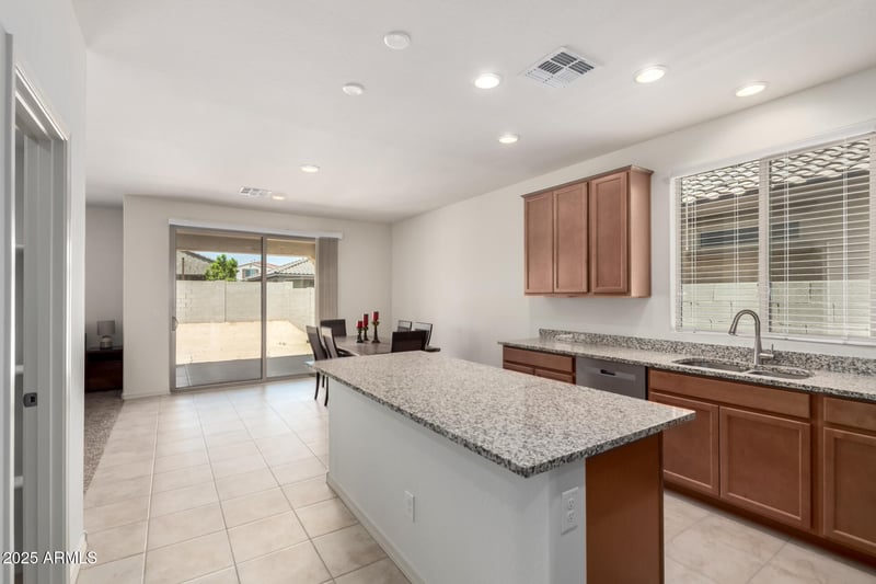 17622 Missouri Ave, Litchfield Park, AZ 85340