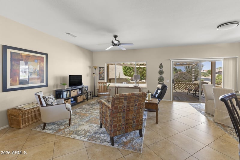 17622 N Eagle Crest Dr N, Surprise, AZ 85374