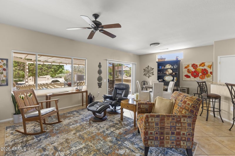 17622 N Eagle Crest Dr N, Surprise, AZ 85374