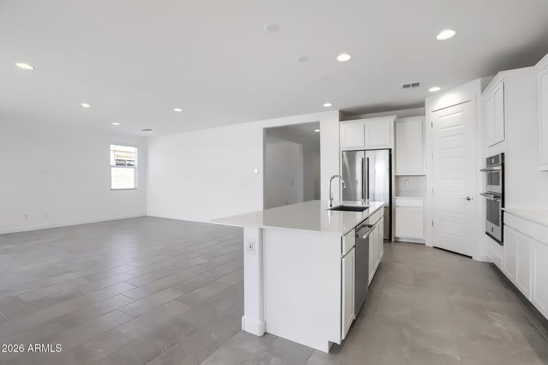 17622 W El Cortez Pl, Surprise, AZ 85387