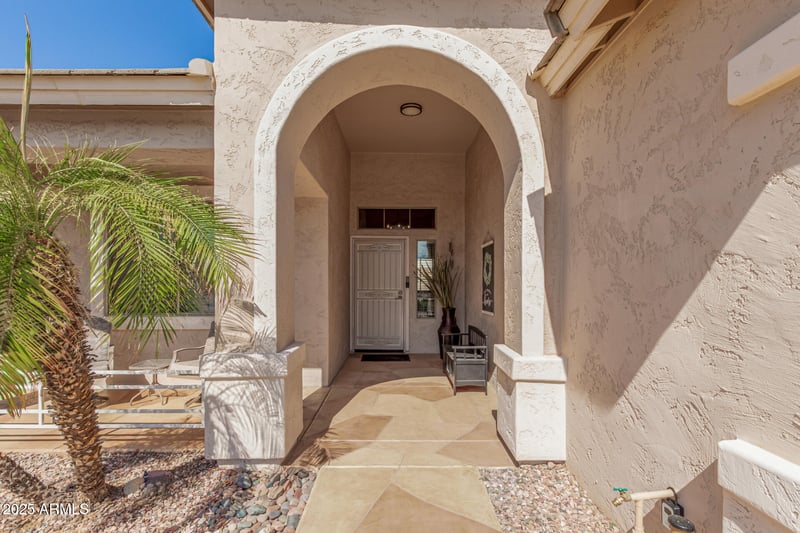 17624 Ingleside Dr, Surprise, AZ 85374