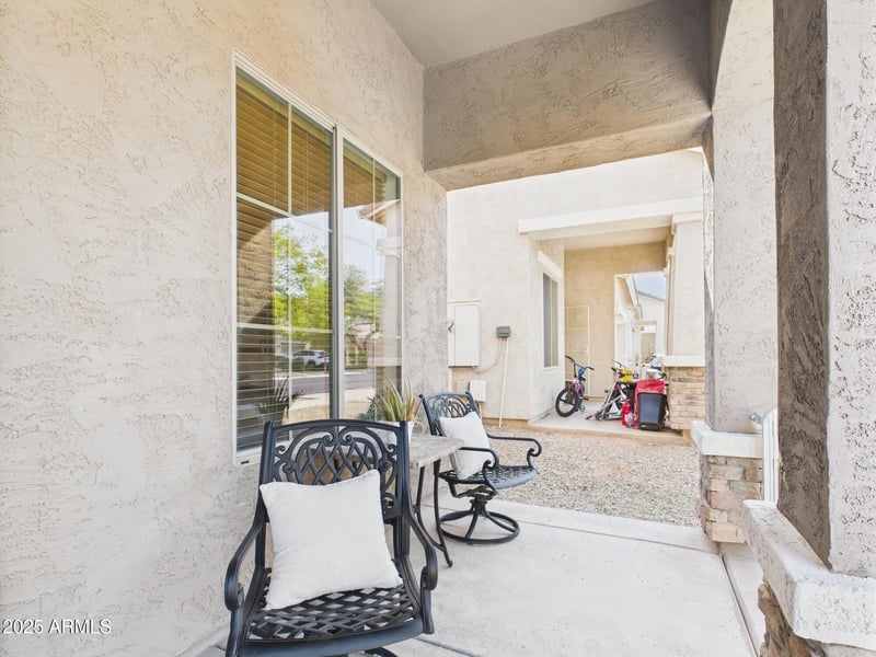 17625 Mandalay Ln, Surprise, AZ 85388