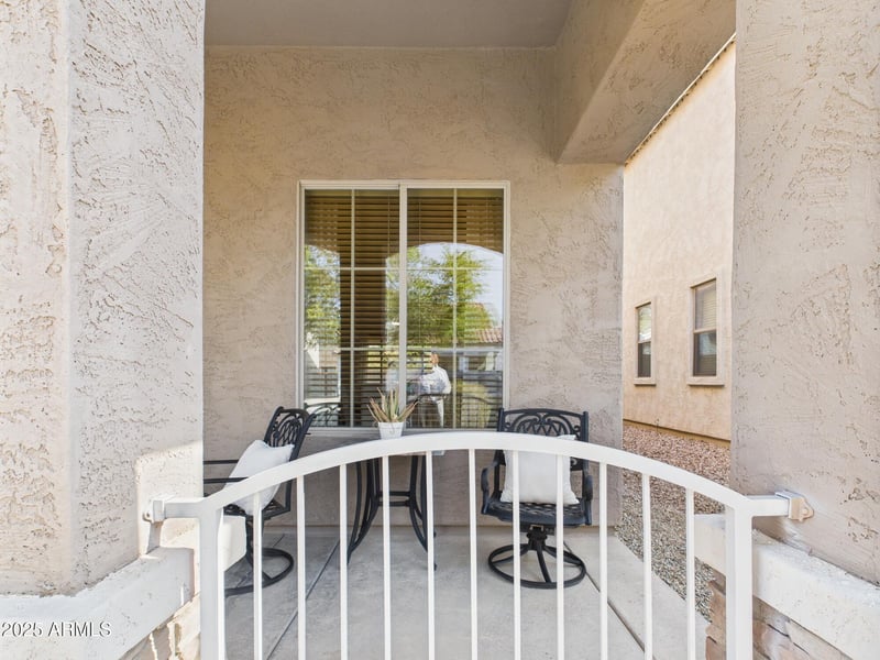 17625 Mandalay Ln, Surprise, AZ 85388