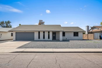 17628 39th Ave, Glendale, AZ 85308