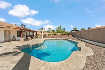 17629 N 39th Dr, Glendale, AZ 85308