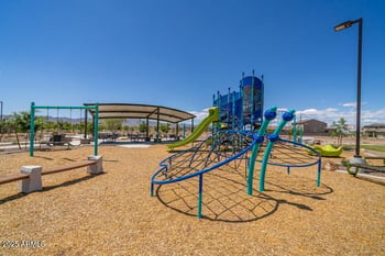 17629 Solano Dr, Litchfield Park, AZ 85340