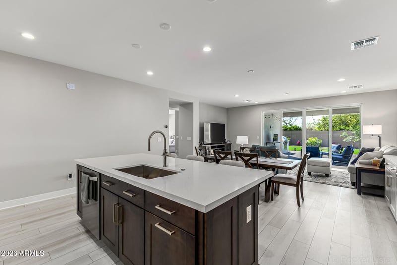 17631 Crawfordsville Dr, Surprise, AZ 85388