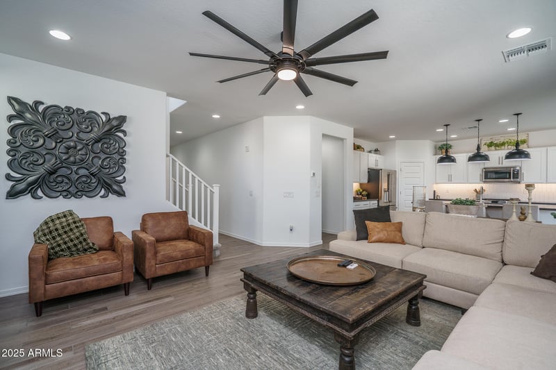 17633 Colter St, Litchfield Park, AZ 85340