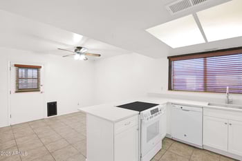 17634 18th Dr, Phoenix, AZ 85023