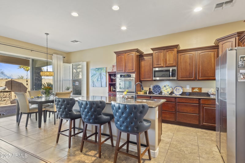 17634 Verdin Rd, Goodyear, AZ 85338