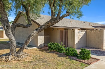 17635 Lindner Dr, Glendale, AZ 85308