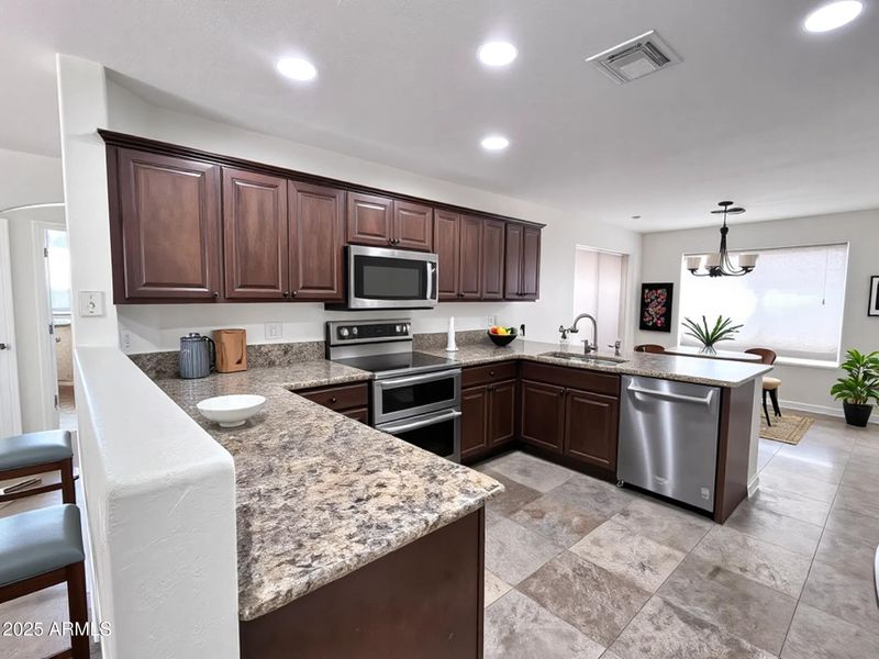 17635 N 22nd St, Phoenix, AZ 85022