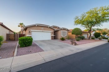 17636 Maui Ln, Surprise, AZ 85388