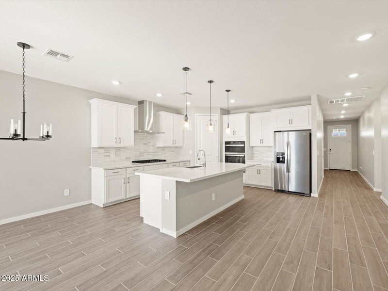 17637 Mariposa Dr, Goodyear, AZ 85395