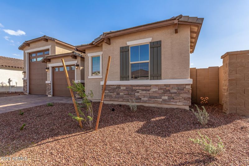 17637 W Blue Sky Dr, Surprise, AZ 85387